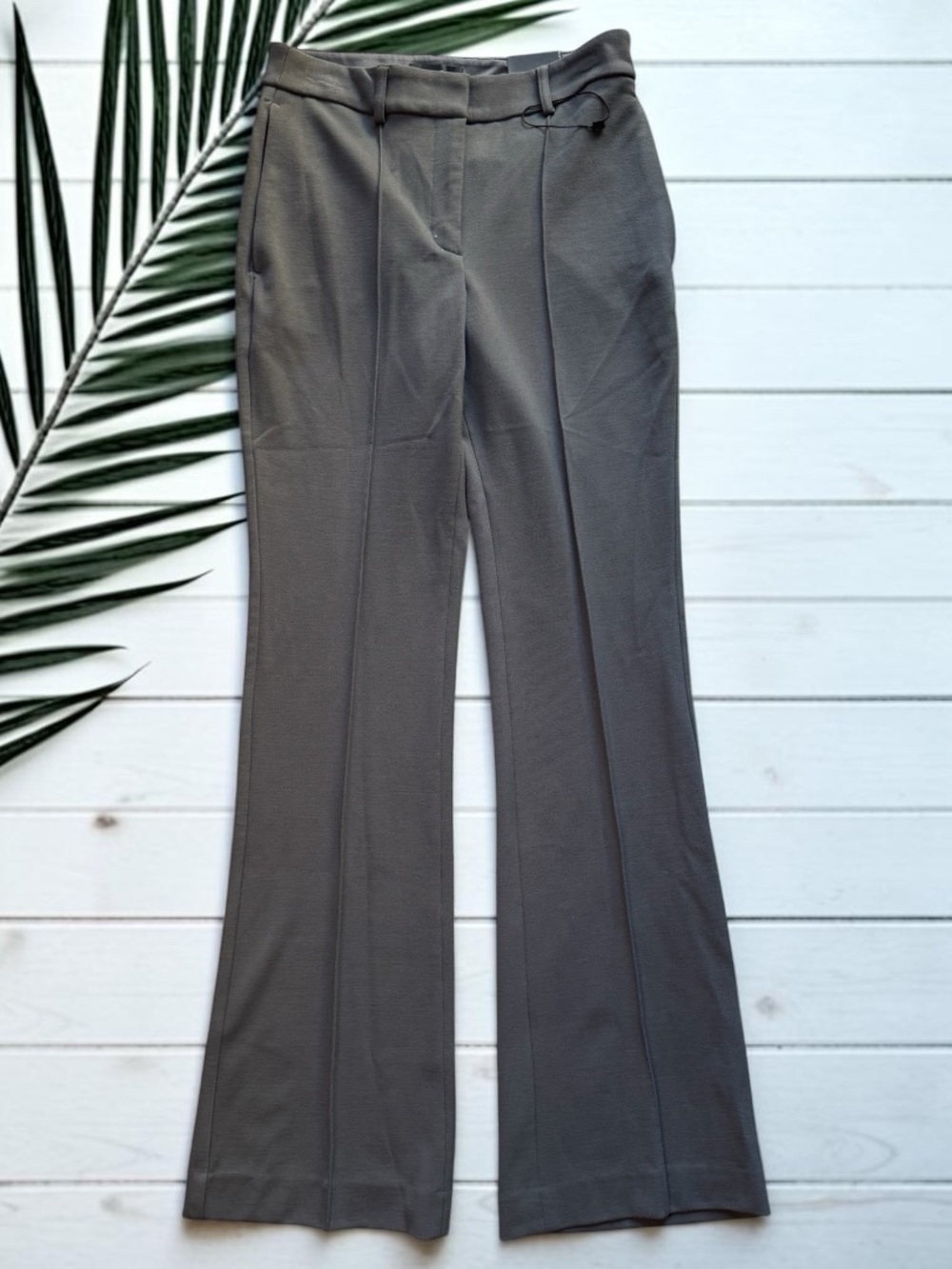Express High Rise Flare Dress Pants Gray NWT Women’s Size 6R